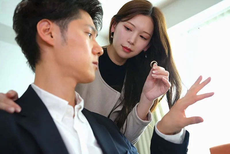 Vợ yêu đi đi giã ngoại, chồng yêu ở nhà bị nhỏ em cô vợ gạ phang không trượt phát nào